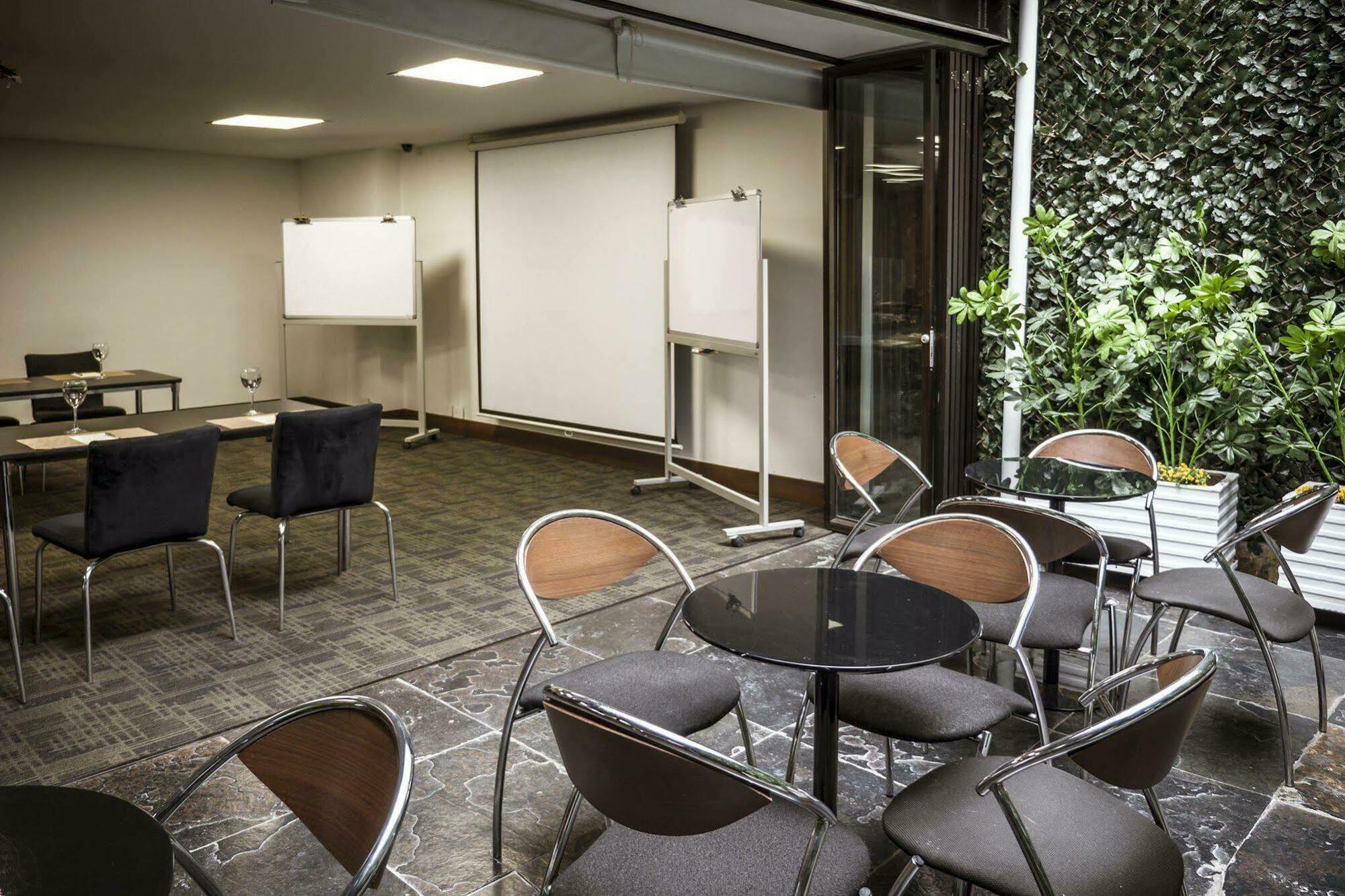 Hotel Lugano Suites بوغوتا المظهر الخارجي الصورة